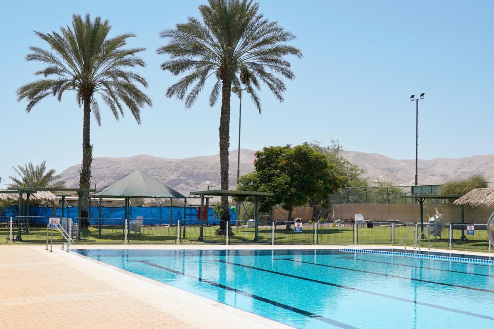 Selina Mantur Almog Dead Sea Hotel Exterior photo